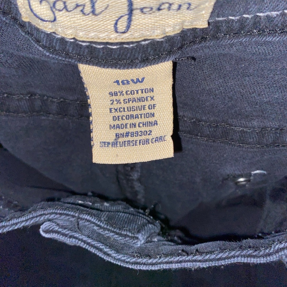 Women's Black Jeans - Picture 6 of 8